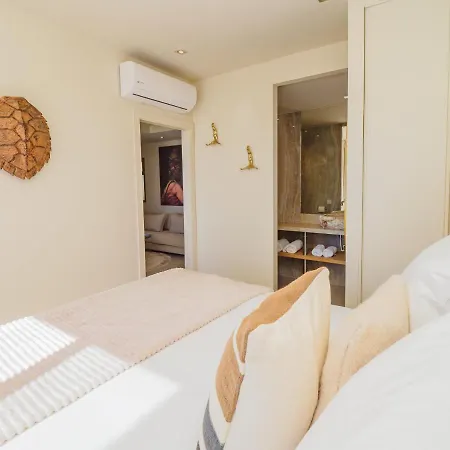 Cubo's Romana Playa Luxury 547 Sea View Apartment Marbella